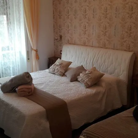 Romeo & Juliet Non-hotel Affittacamere *